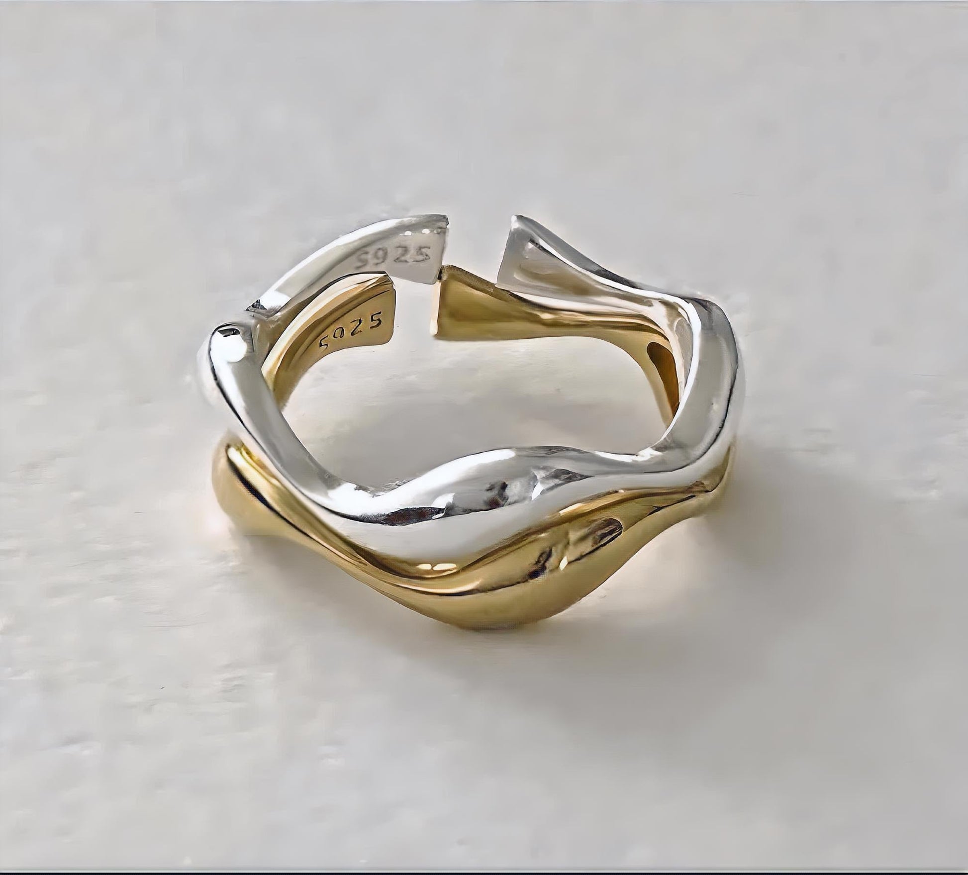 Myestique Curved Eternity | Elegante Designer Ringe - Myestique